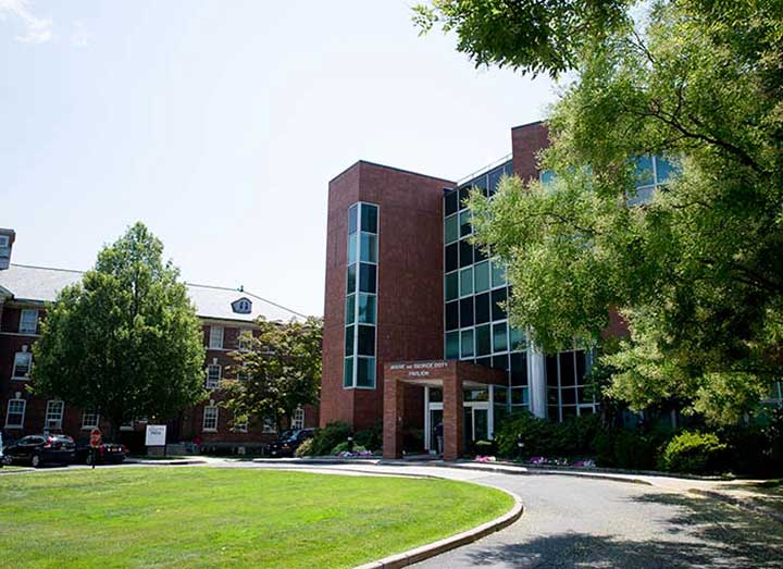 Exterior view of St. Vincent's Hospital Westchester Main Entrance