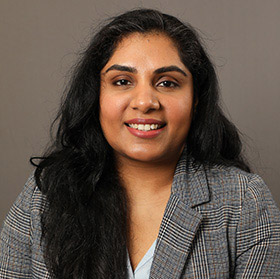 Headshot of Maria Khan, MD