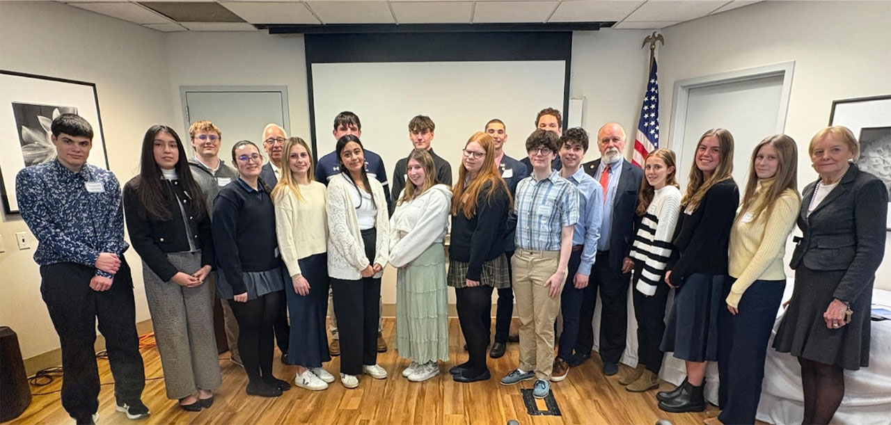 featured image for St. Vincent’s Hospital Westchester Honors Outstanding Student Volunteers at 33rd Annual Youth Awards post