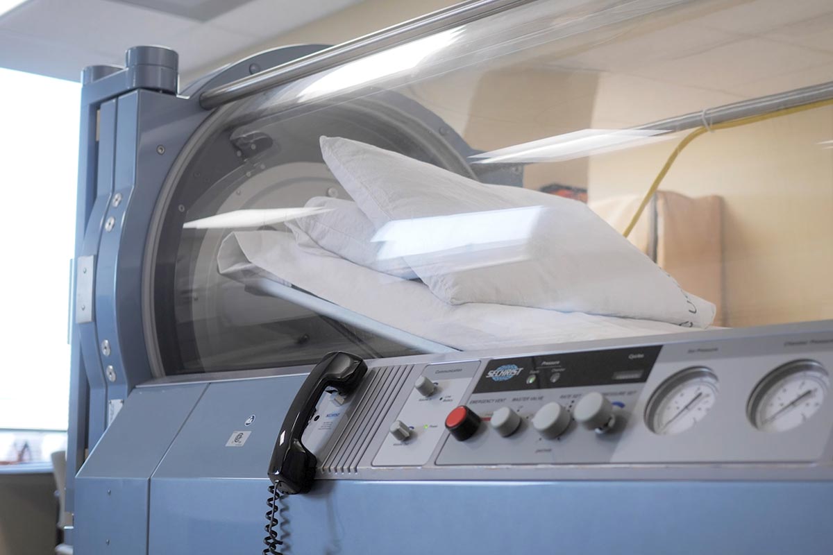wound care hybaric chamber video still