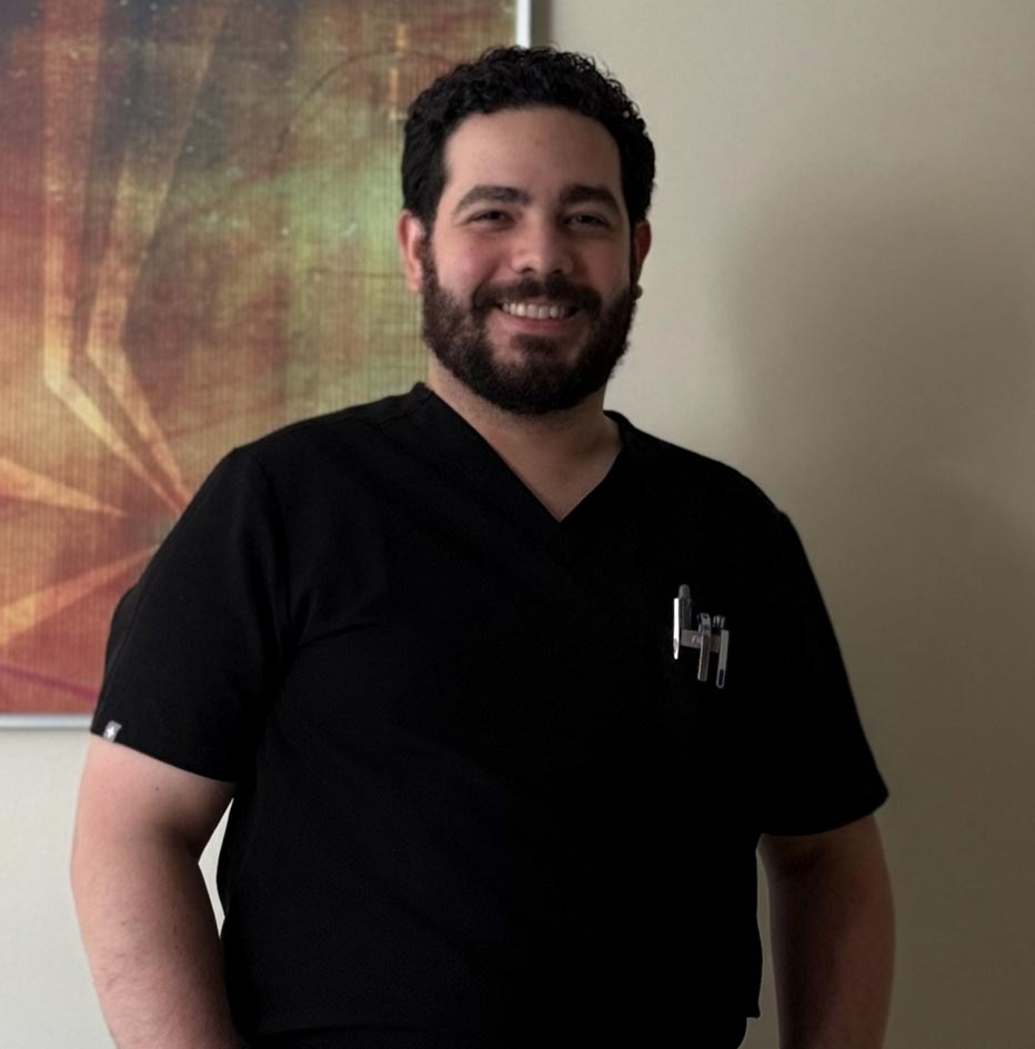 Luis R. Gómez Ortiz, MD Luis R. Gómez Ortiz, MD