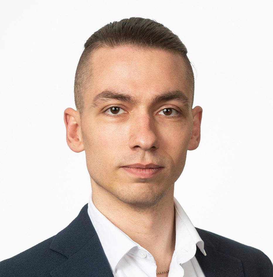 Yevgeniy Busarov, MD